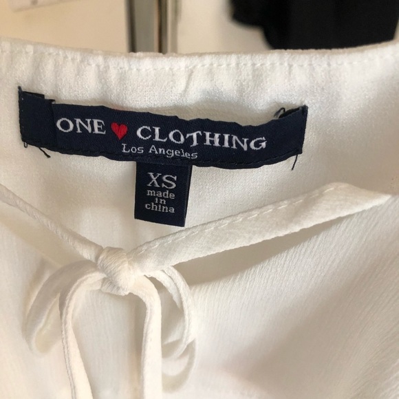 ONE LOVE CLOTHING size XS white camisole oversized - Picture 2 of 3